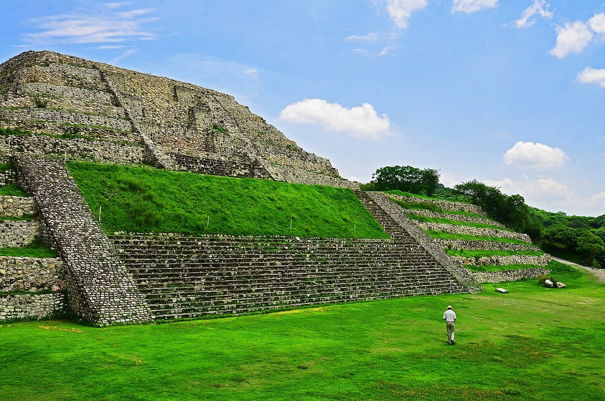 Nota sobre Zona arqueológica de Tenayuca