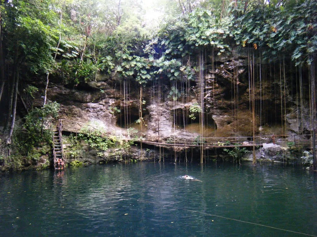 Nota sobre Cenote Xcanché, Yucatán