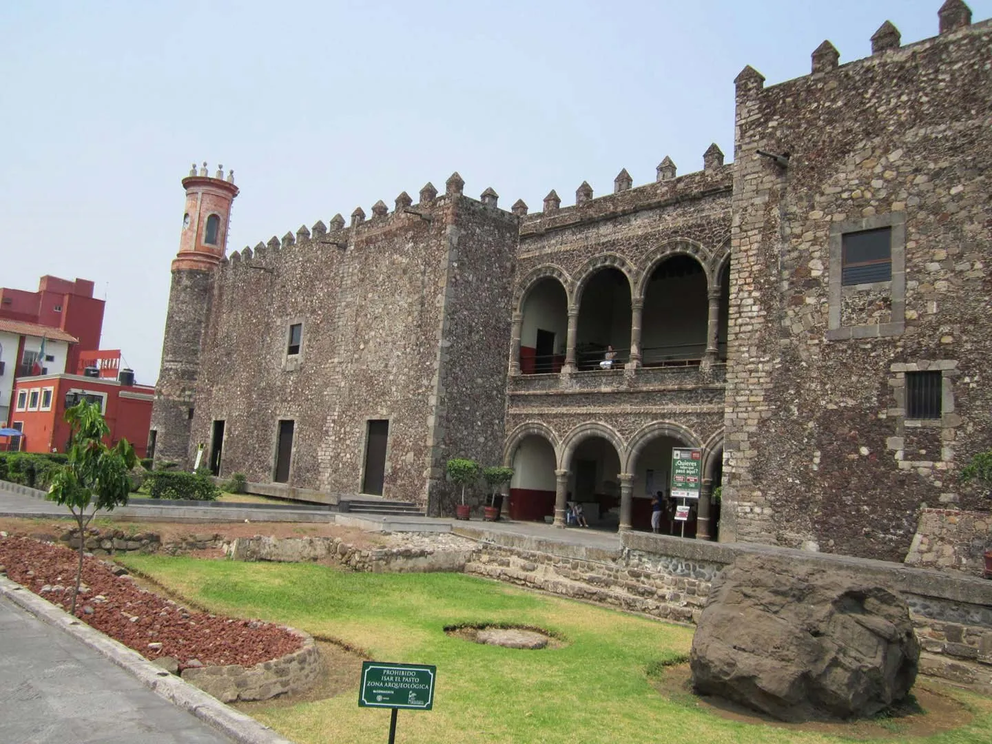 Nota sobre Visitando el Palacio de Cortés en Morelos