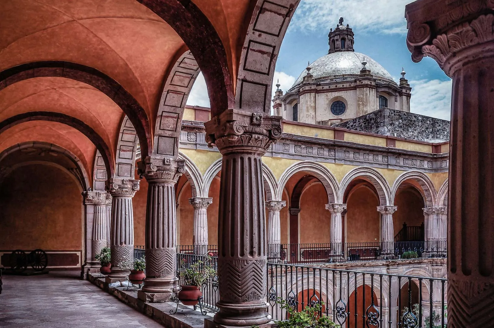 Nota sobre Viaja a Querétaro y da el Grito de Independencia