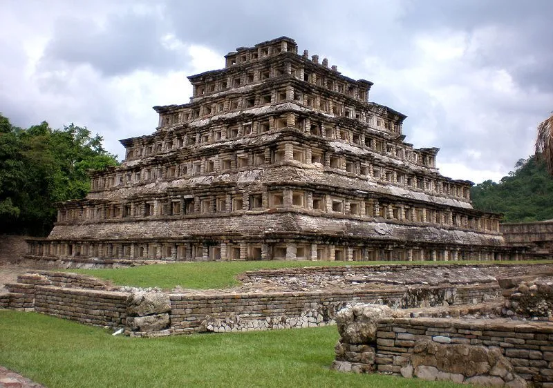 Nota sobre La arqueología mexicana en Google Maps