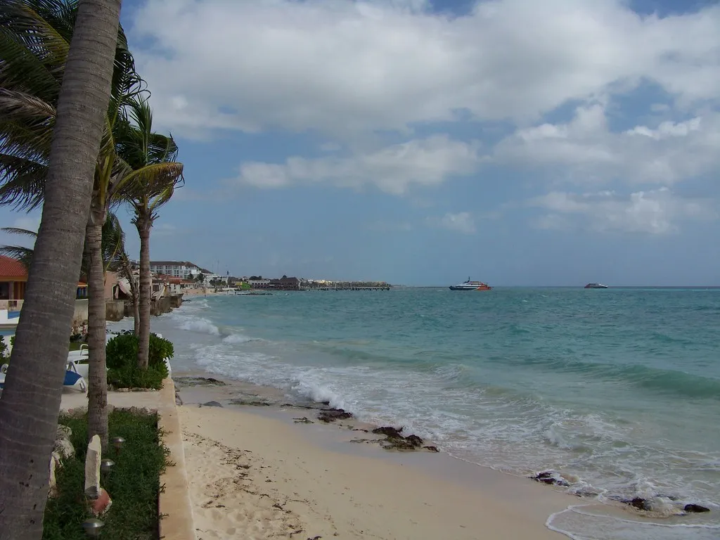 Nota sobre Travesia turística de Mahahual a Playa del Carmen