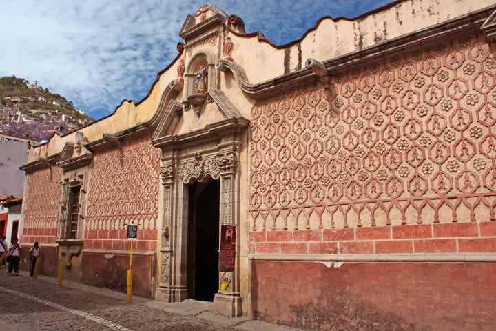 Nota sobre El Museo de Arte Virreinal de Taxco