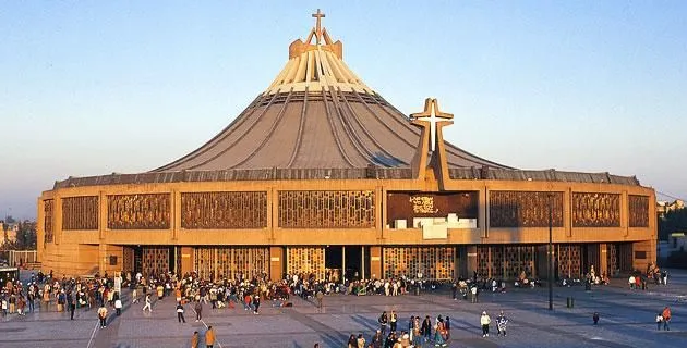 Nota sobre Visitando la Basílica de Guadalupe