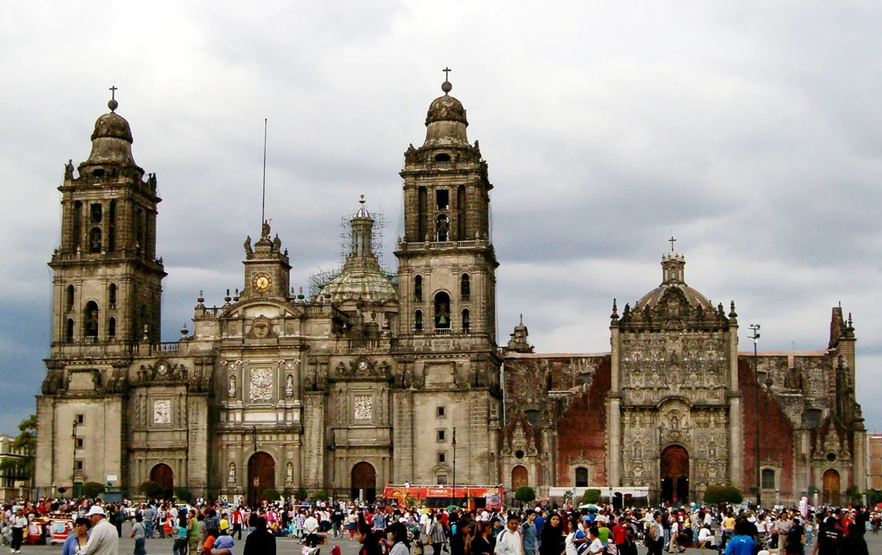 Nota sobre Paseando por la Alameda Central de la Ciudad de México