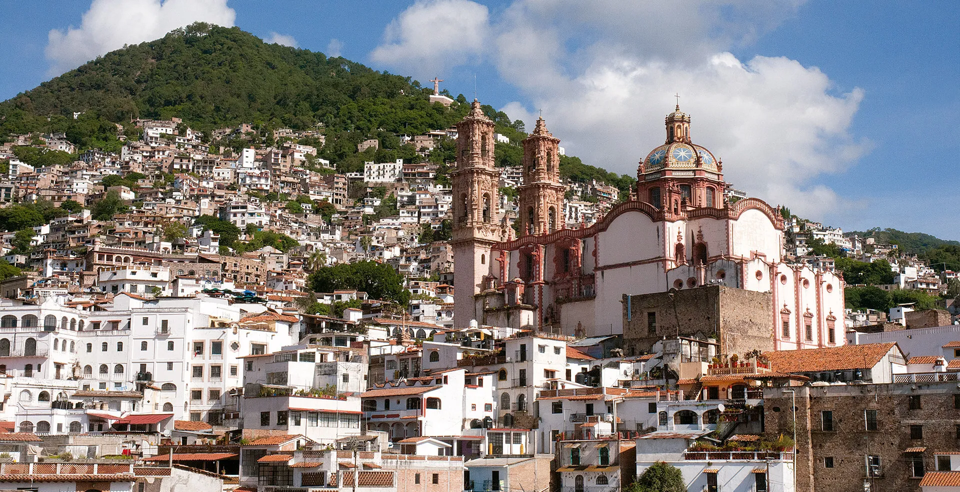Nota sobre Taxco, una joya colonial minera