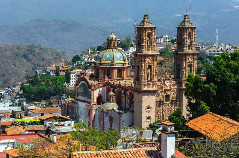 Nota sobre Ve preparándote para la Semana Santa en Taxco