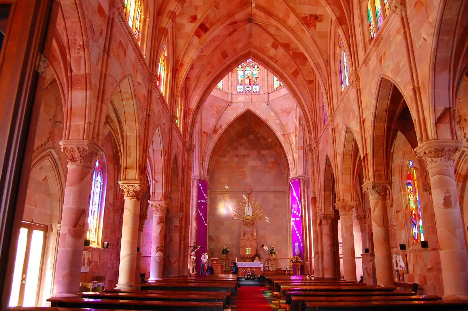 Nota sobre Santuario de la Soledad, arquitectura excepcional en Jerez, Zacatecas