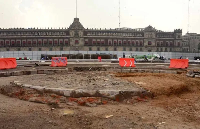 Nota sobre Descubren enterrado el verdadero zócalo de Ciudad de México que nunca fue terminado
