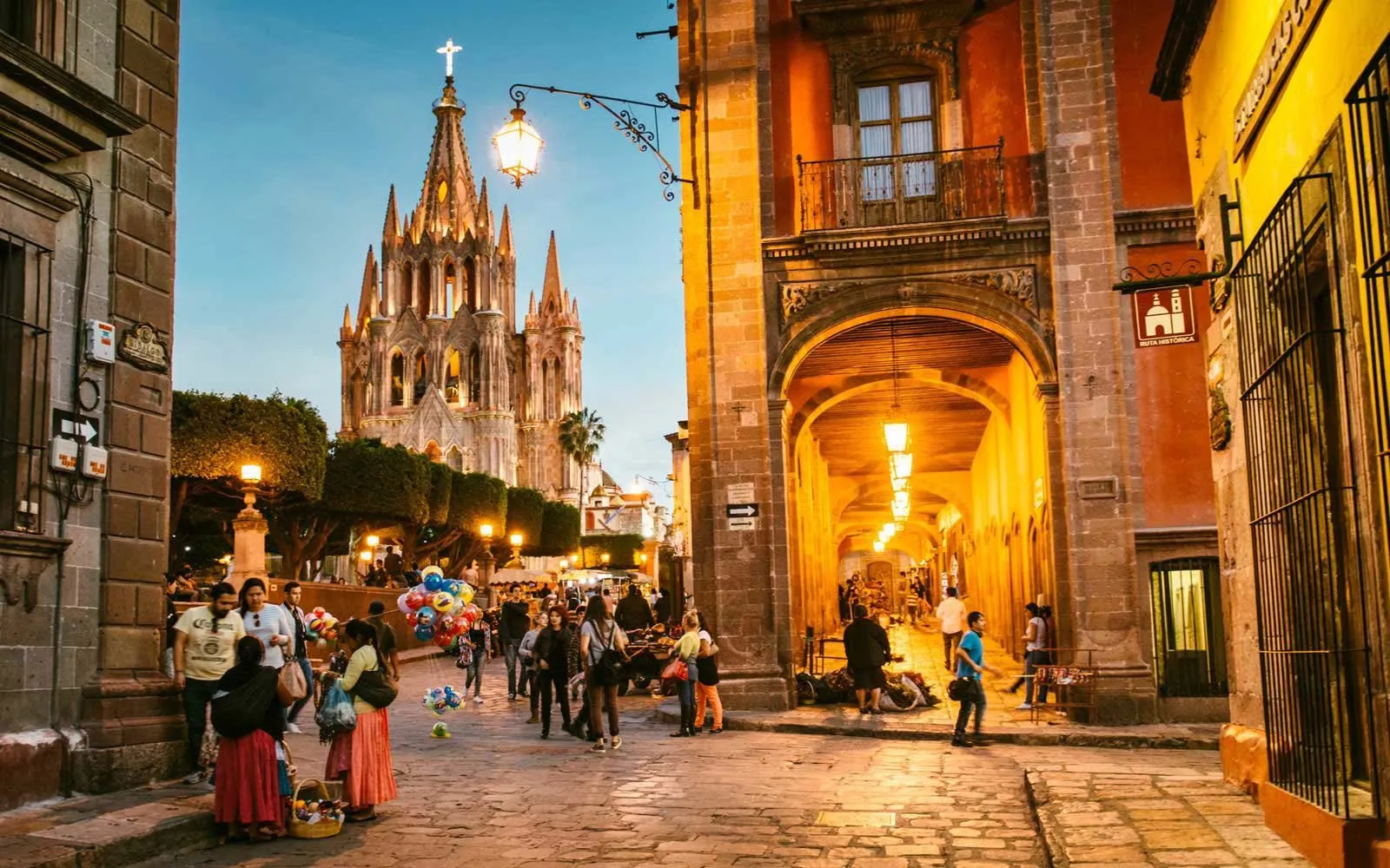 Nota sobre Las 10 mejores actividades turísticas para un mexicano en Los Ángeles, California