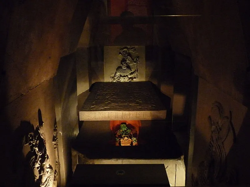 Nota sobre La tumba del Gran Pakal de Palenque
