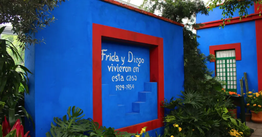 La icónica Casa Azul de Frida y Diego en Coyoaocán