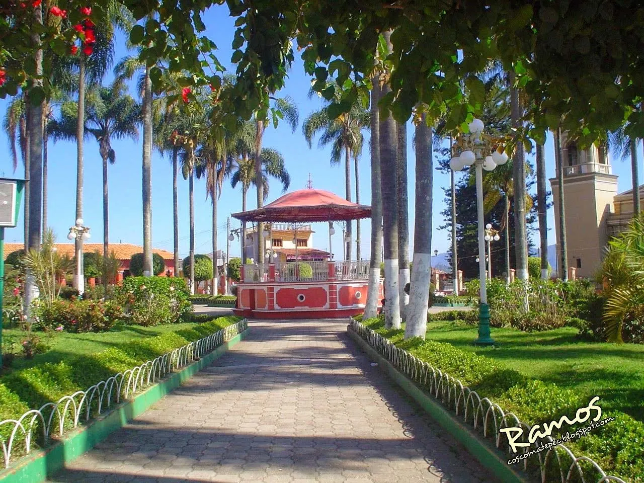 Valle de Bravo Pueblo Magico