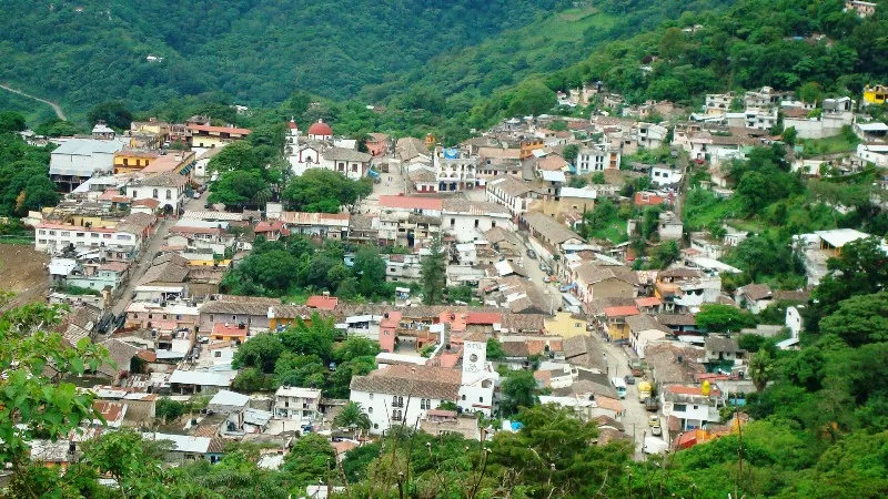 Valle de Bravo Pueblo Magico