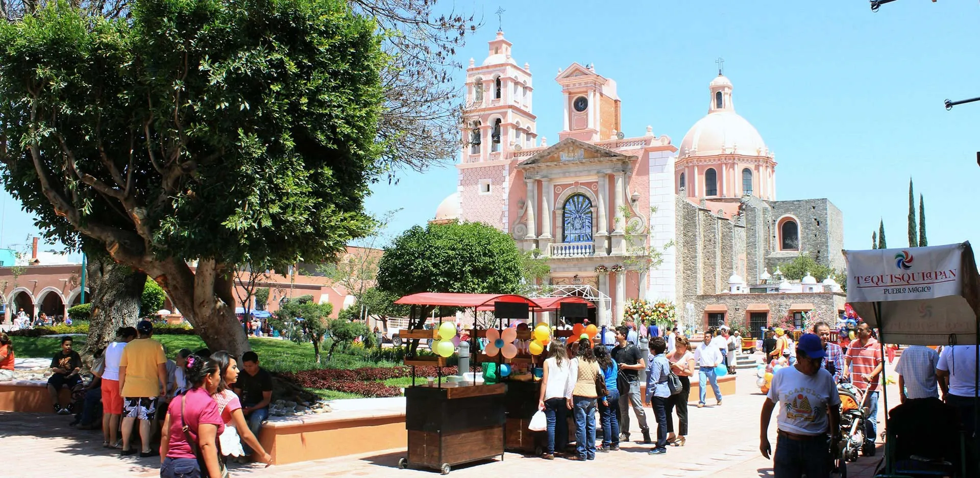 Valle de Bravo Pueblo Magico
