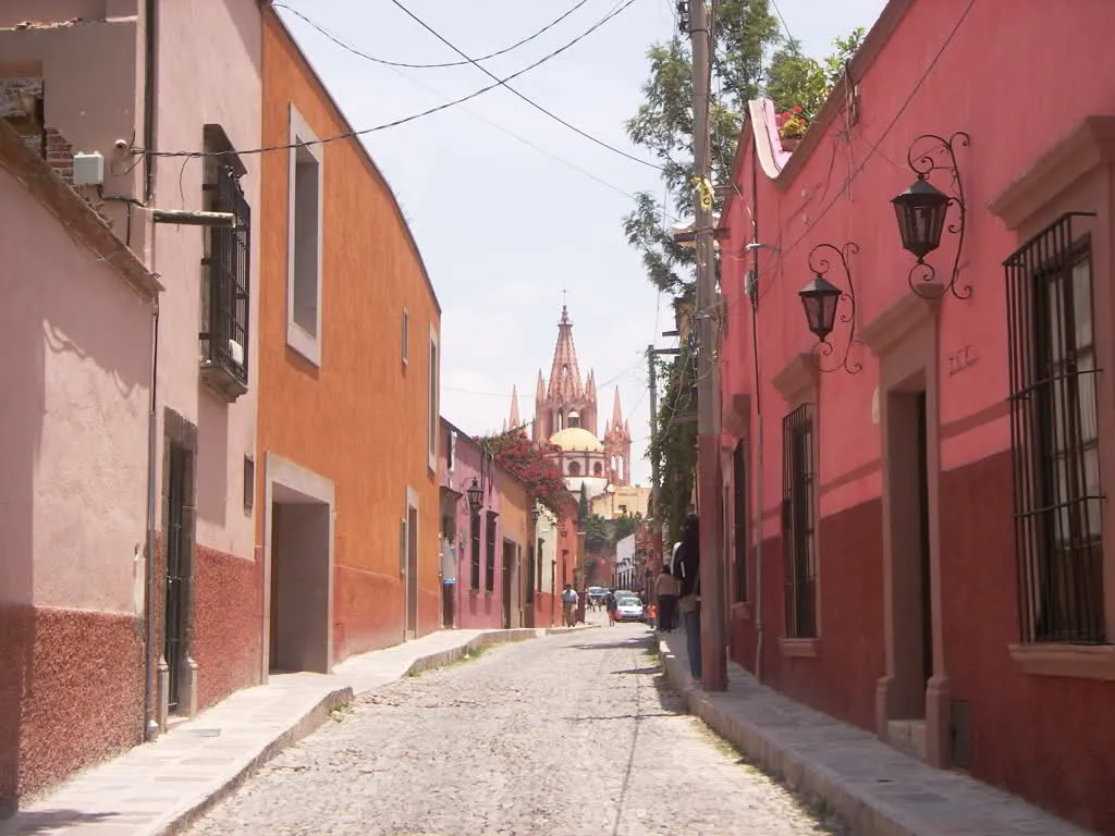 Valle de Bravo Pueblo Magico