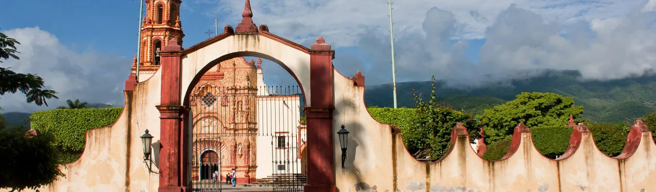 Valle de Bravo Pueblo Magico