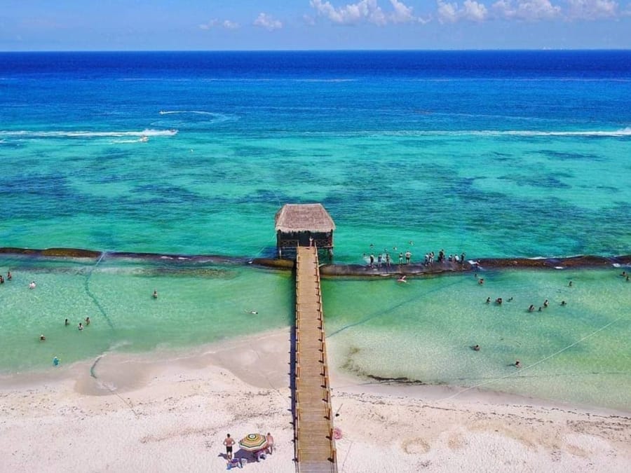 Playa Xcalacoco: La Joya Tranquila y Discreta de la Riviera Maya