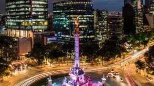 ¡Escápate a la CDMX en marzo! Descubre la magia de las jacarandas y el sol de primavera